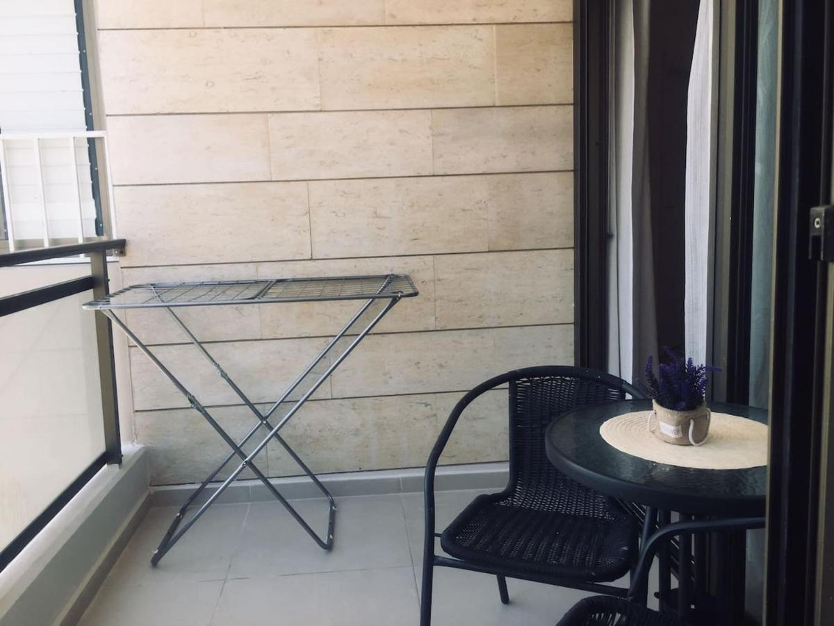 2 Bdr Nitza Appartment With Balkony Netanya Exterior foto
