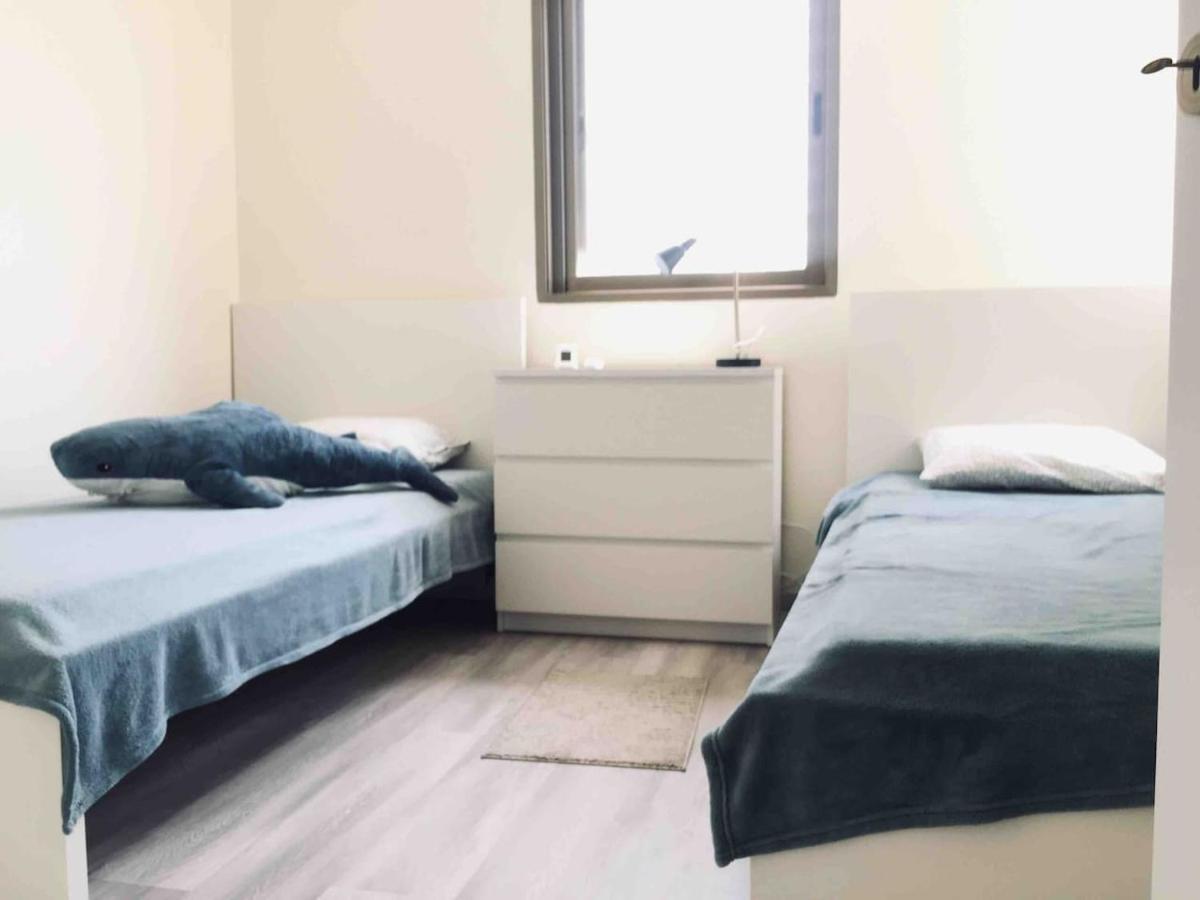 2 Bdr Nitza Appartment With Balkony Netanya Exterior foto
